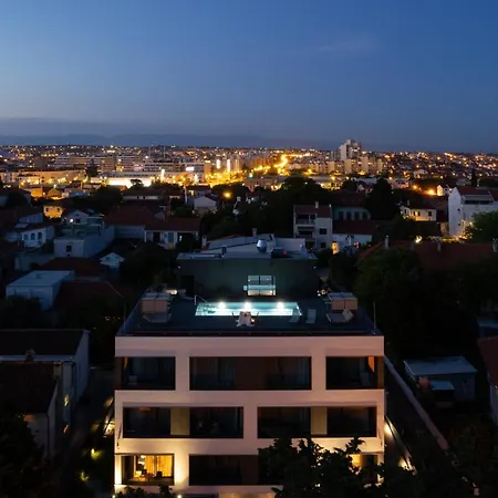 La Vista Apartment *