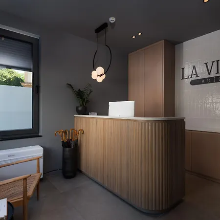 La Vista アパート